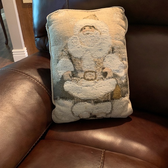Old time santa Christmas pillow - Picture 2 of 5